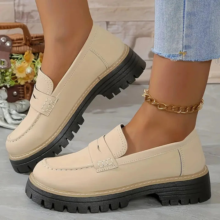 MeyChic™ Classic Loafer – Effortless Elegance for Every Step