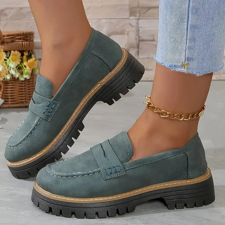 MeyChic™ Classic Loafer – Effortless Elegance for Every Step
